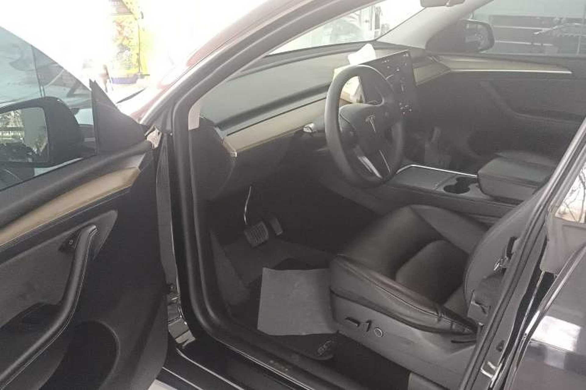 Used Tesla Model Y 2022 Revised Version Rear-Wheel Drive Driver Seat
