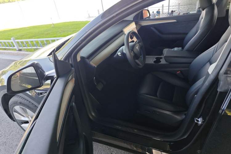 Used Tesla Model Y 2022 Revised Version Long-Range All-Wheel Drive Driver Seat