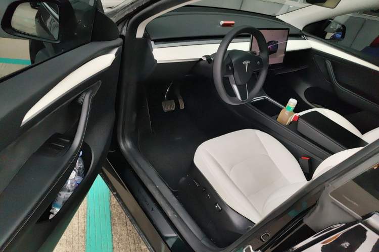 Used Tesla Model Y 2022 Revised Version Long-Range All-Wheel Drive Driver Seat