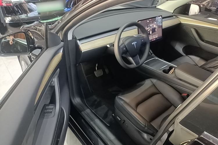 Used Tesla Model Y 2022 Revised Version Rear-Wheel Drive Driver Seat