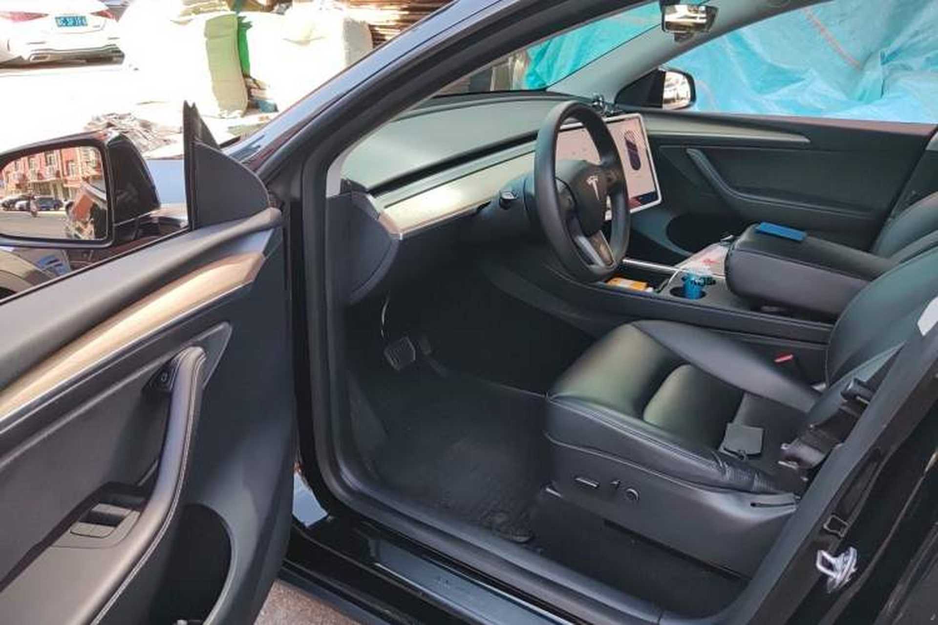Used Tesla Model Y 2022 Rear-Wheel-Drive Version Driver Seat