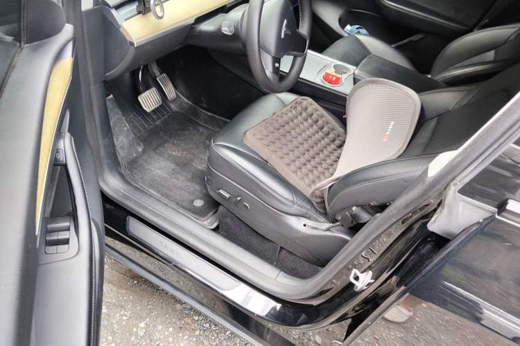 Used Tesla Model Y 2022 Revised Version Long-Range All-Wheel Drive Driver Seat