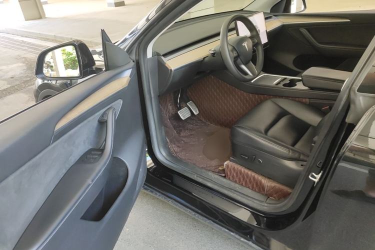 Used Tesla Model Y 2022 Revised Version Rear-Wheel Drive Driver Seat