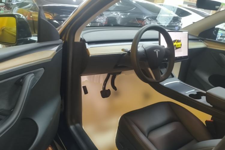 Used Tesla Model Y 2022 Revised Version Rear-Wheel Drive Driver Seat
