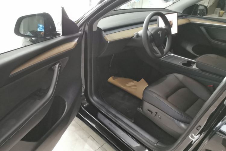Used Tesla Model Y 2022 Revised Version Rear-Wheel Drive Driver Seat