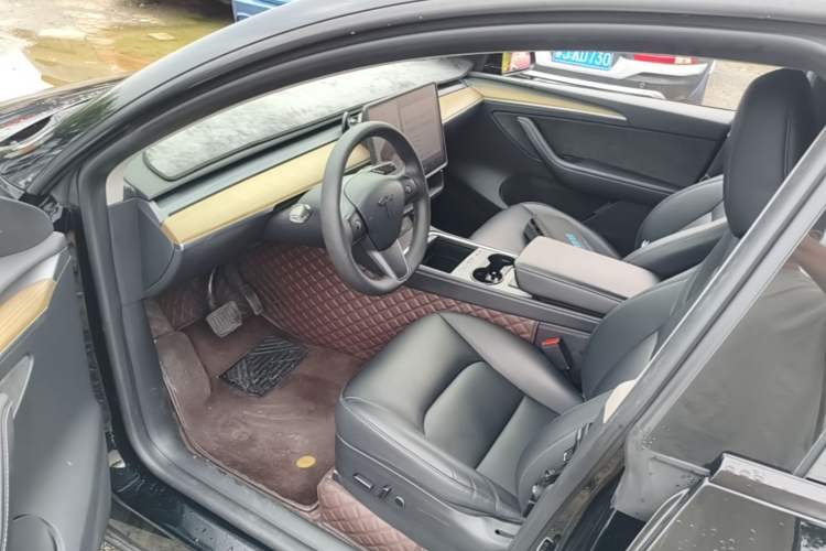 Used Tesla Model Y 2022 Revised Version Rear-Wheel Drive Driver Seat