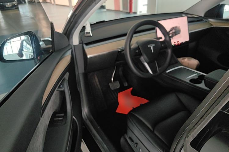 Used Tesla Model Y 2022 Rear-Wheel-Drive Version Driver Seat