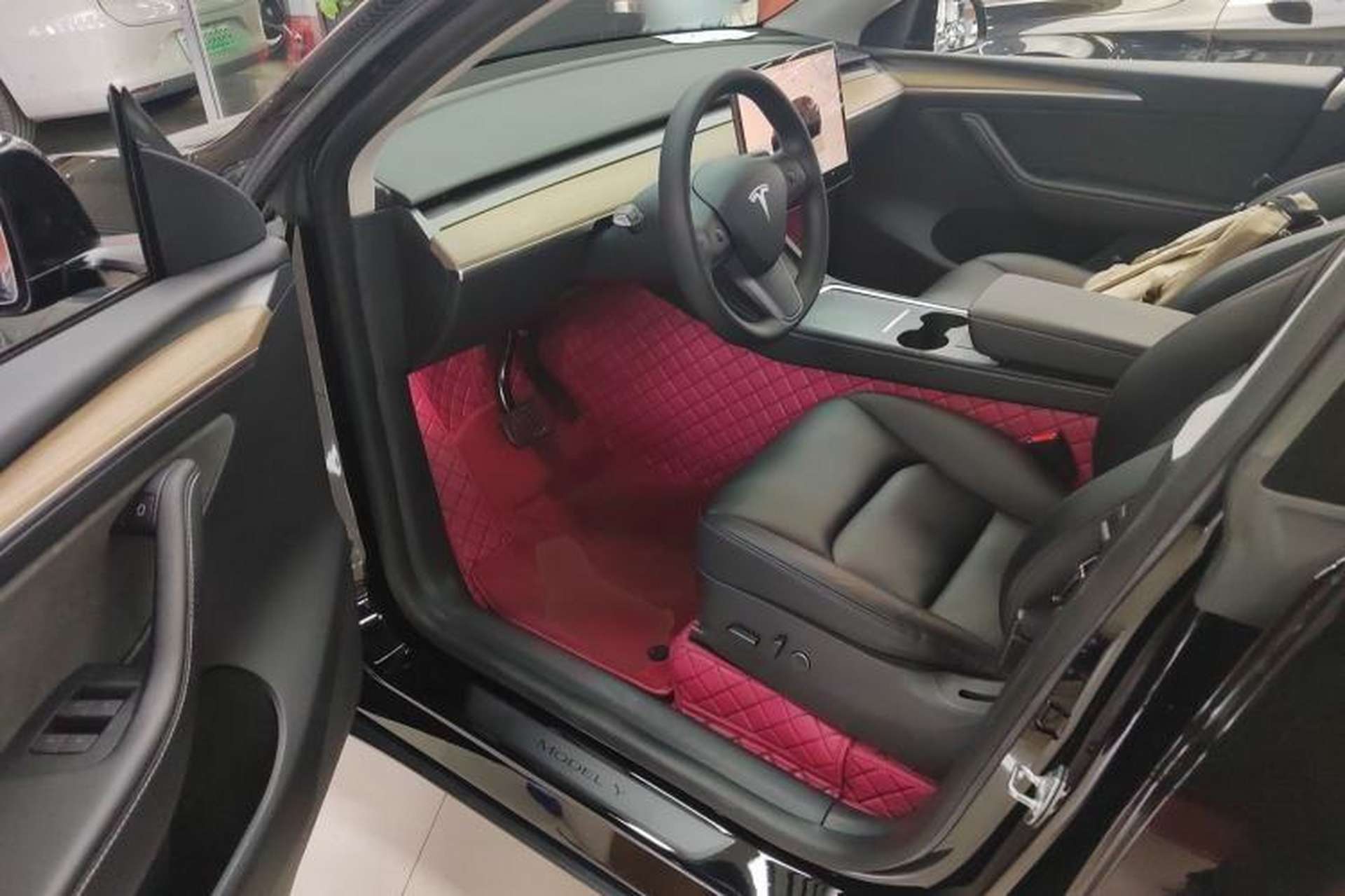 Used Tesla Model Y 2022 Rear-Wheel-Drive Version Driver Seat