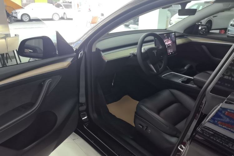 Used Tesla Model Y 2022 Revised Version Rear-Wheel Drive Driver Seat