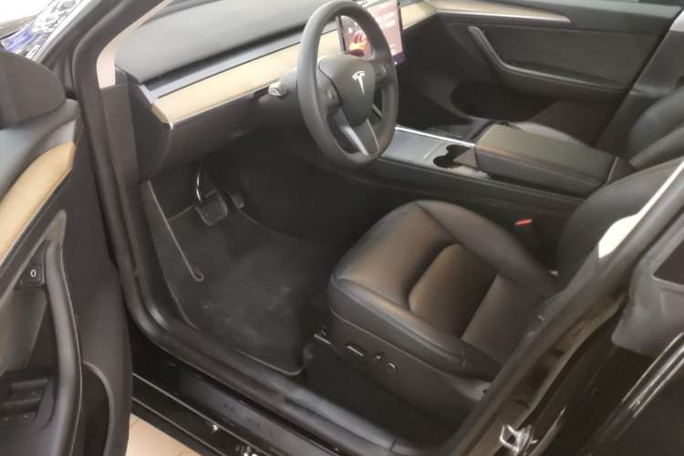 Used Tesla Model Y 2022 Revised Version Rear-Wheel Drive Driver Seat