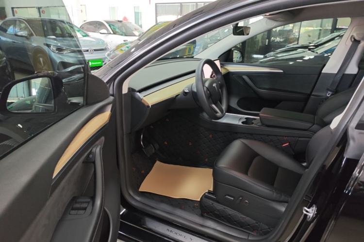 Used Tesla Model Y 2022 Revised Version Rear-Wheel Drive Driver Seat