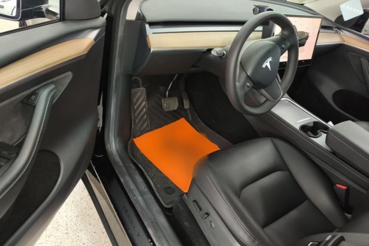 Used Tesla Model Y 2022 Rear-Wheel-Drive Version Driver Seat