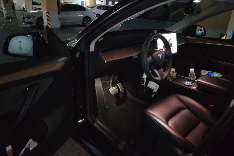 Used Tesla Model Y 2022 Performance High-Performance All-Wheel-Drive Version Driver Seat