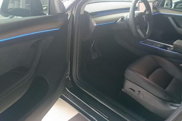 Used Tesla Model Y 2022 Revised Version Rear-Wheel Drive Driver Seat