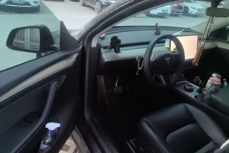 Used Tesla Model Y 2022 Rear-Wheel-Drive Version Driver Seat