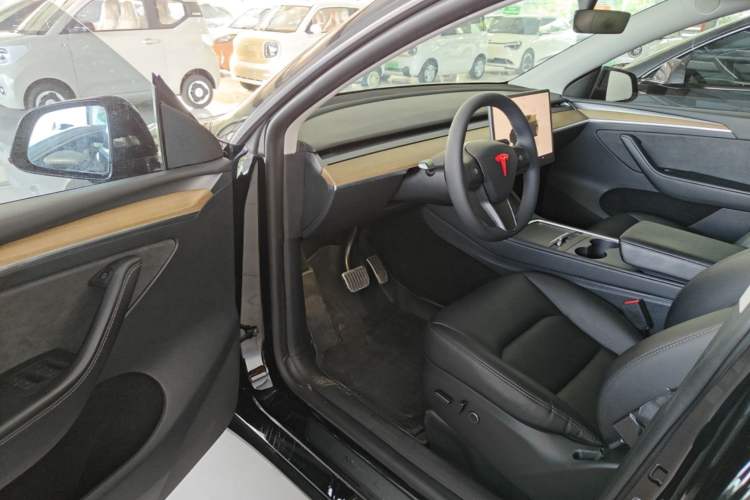 Used Tesla Model Y 2022 Revised Version Rear-Wheel Drive Driver Seat
