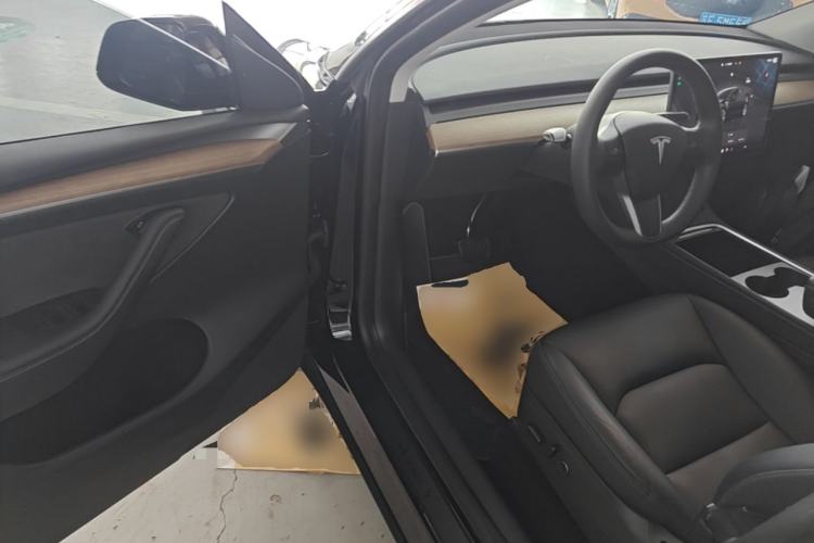 Used Tesla Model Y 2022 Revised Version Rear-Wheel Drive Driver Seat