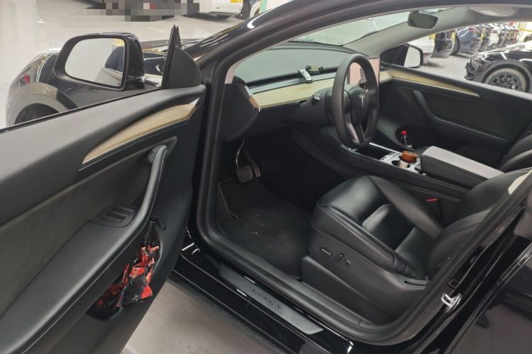Used Tesla Model Y 2022 Revised Version Long-Range All-Wheel Drive Driver Seat