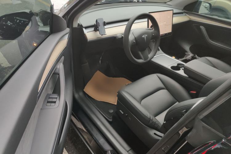 Used Tesla Model Y 2022 Revised Version Rear-Wheel Drive Driver Seat