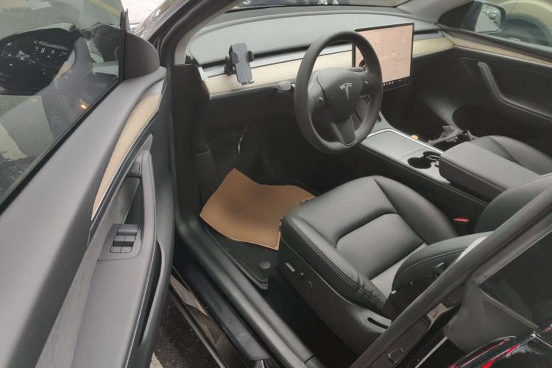 Used Tesla Model Y 2022 Revised Version Rear-Wheel Drive Driver Seat
