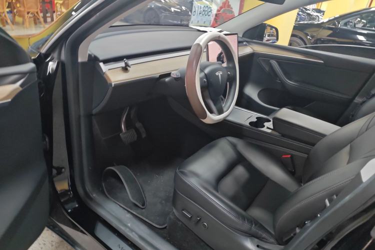 Used Tesla Model Y 2022 Rear-Wheel-Drive Version Driver Seat