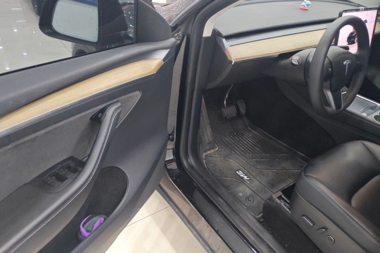 Used Tesla Model Y 2022 Revised Version Rear-Wheel Drive Driver Seat