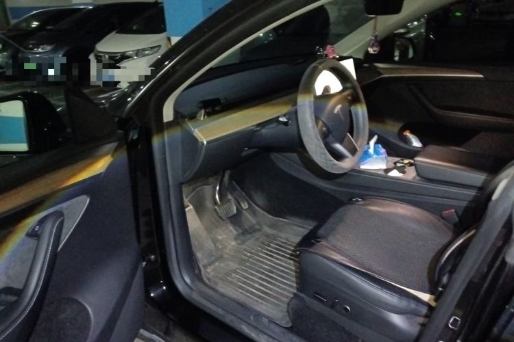 Used Tesla Model Y 2022 Revised Version Rear-Wheel Drive Driver Seat