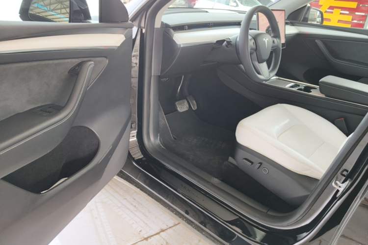 Used Tesla Model Y 2022 Revised Version Rear-Wheel Drive Driver Seat