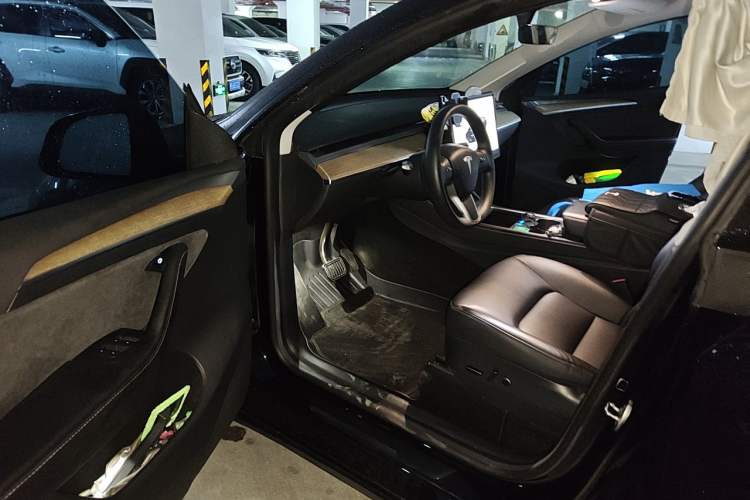 Used Tesla Model Y 2022 Revised Version Rear-Wheel Drive Driver Seat