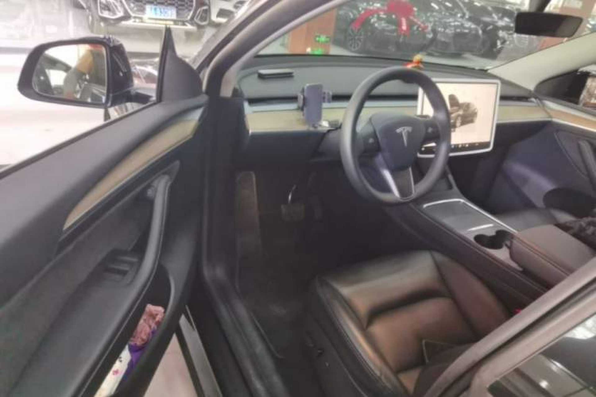 Used Tesla Model Y 2022 Revised Version Long-Range All-Wheel Drive Driver Seat