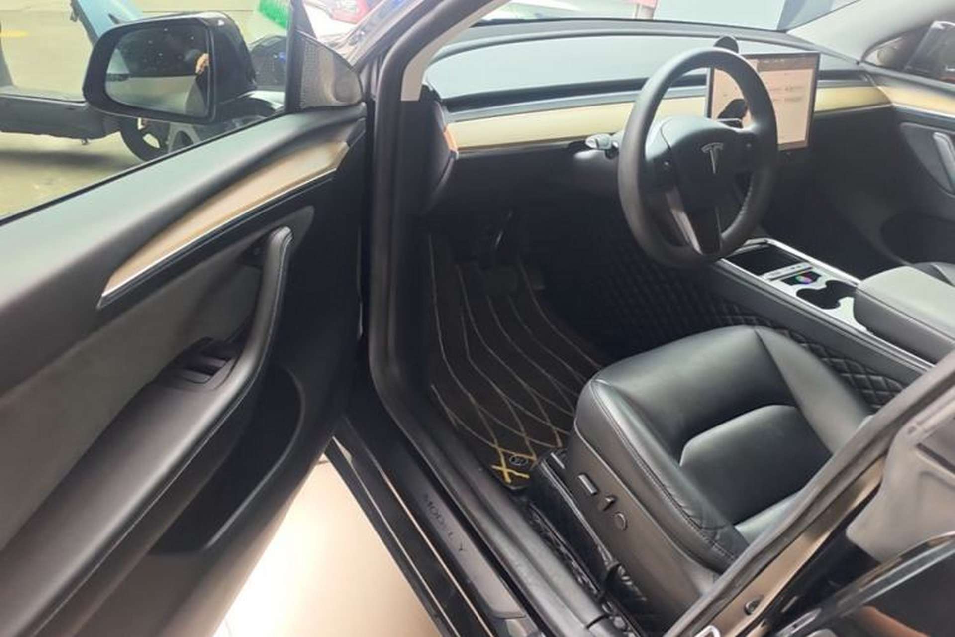 Used Tesla Model Y 2022 Revised Version Rear-Wheel Drive Driver Seat