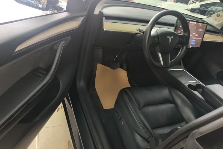 Used Tesla Model Y 2022 Revised Version Long-Range All-Wheel Drive Driver Seat