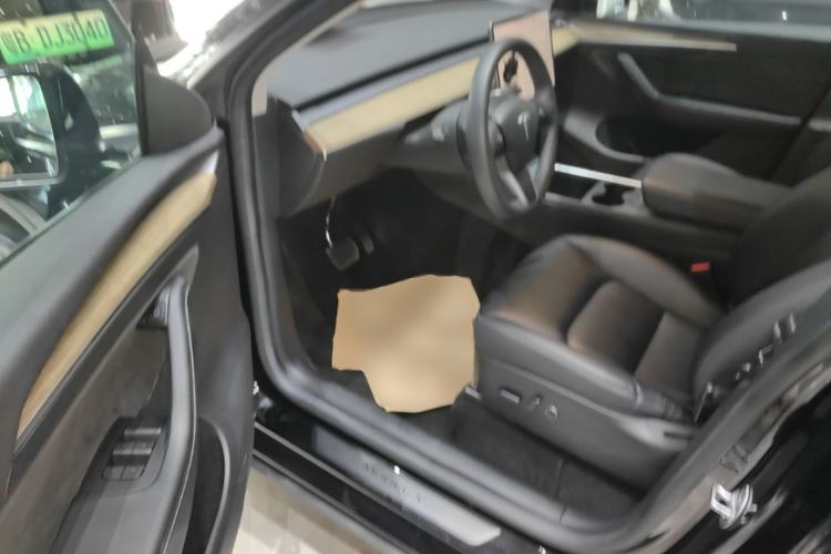 Used Tesla Model Y 2022 Revised Version Rear-Wheel Drive Driver Seat