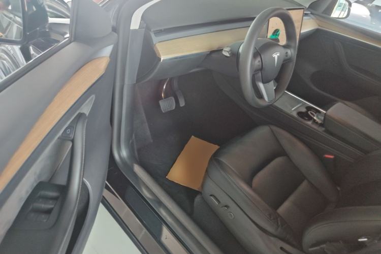 Used Tesla Model Y 2022 Revised Version Rear-Wheel Drive Driver Seat