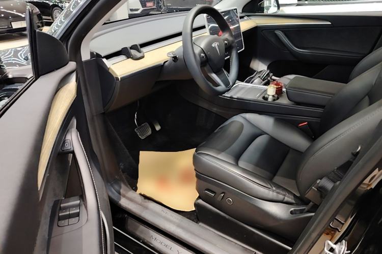 Used Tesla Model Y 2022 Revised Version Rear-Wheel Drive Driver Seat