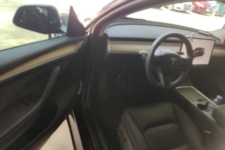 Used Tesla Model Y 2022 Revised Version Rear-Wheel Drive Driver Seat