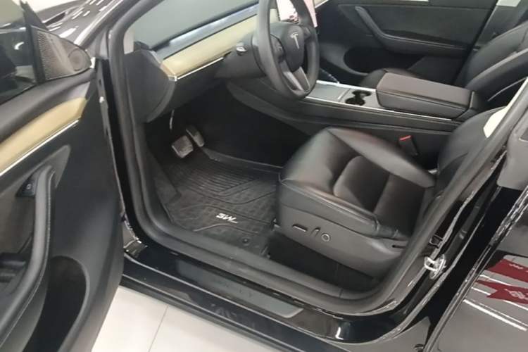 Used Tesla Model Y 2022 Revised Version Rear-Wheel Drive Driver Seat