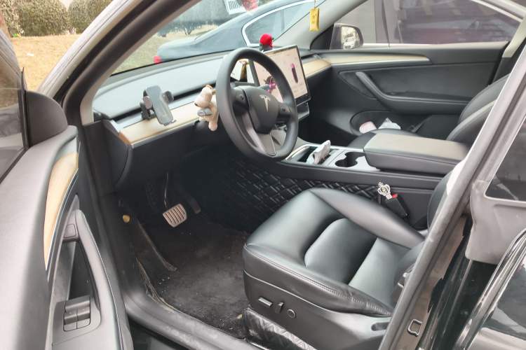 Used Tesla Model Y 2022 Revised Version Rear-Wheel Drive Driver Seat