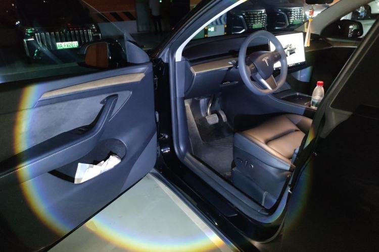 Used Tesla Model Y 2022 Revised Version Rear-Wheel Drive Driver Seat