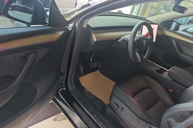 Used Tesla Model Y 2022 Revised Version Rear-Wheel Drive Driver Seat