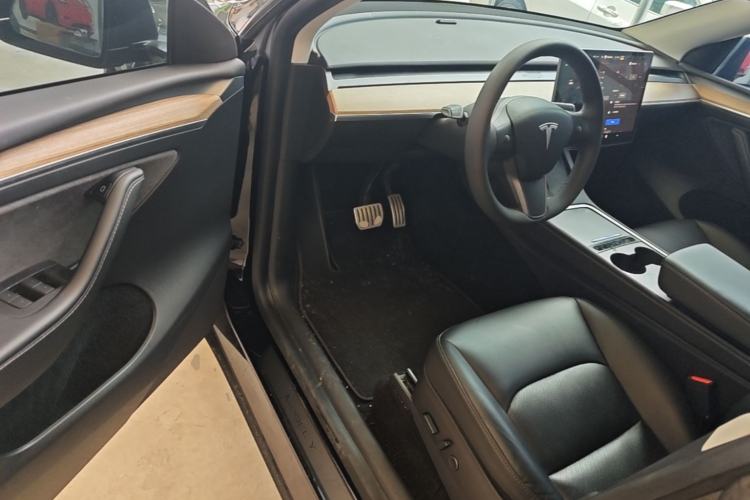Used Tesla Model Y 2022 Performance High-Performance All-Wheel-Drive Version Driver Seat