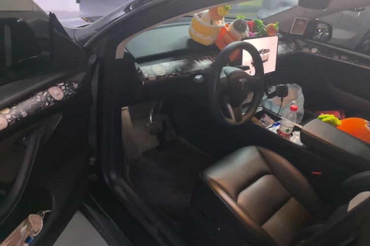 Used Tesla Model Y 2022 Revised Version Rear-Wheel Drive Driver Seat