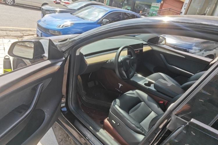 Used Tesla Model Y 2022 Revised Version Rear-Wheel Drive Driver Seat