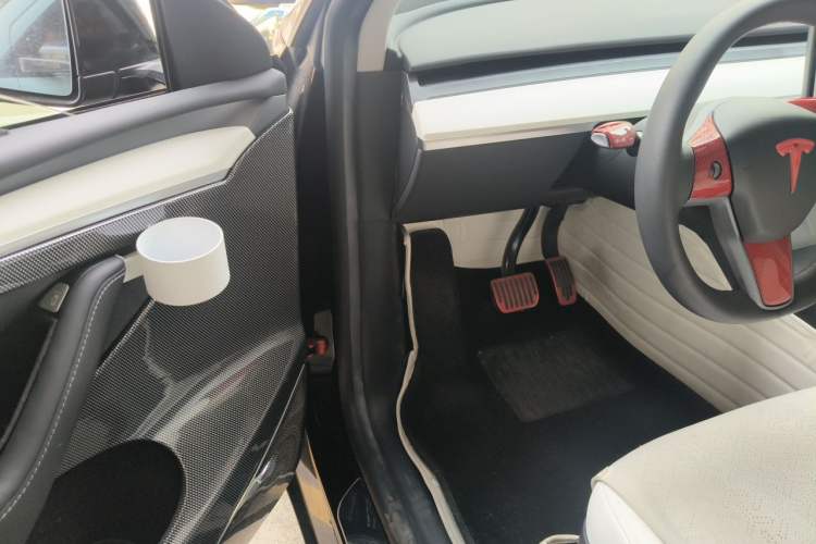 Used Tesla Model Y 2022 Revised Version Rear-Wheel Drive Driver Seat