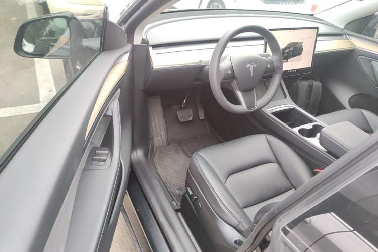 Used Tesla Model Y 2022 Revised Version Long-Range All-Wheel Drive Driver Seat