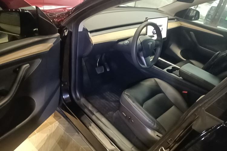 Used Tesla Model Y 2022 Revised Version Rear-Wheel Drive Driver Seat