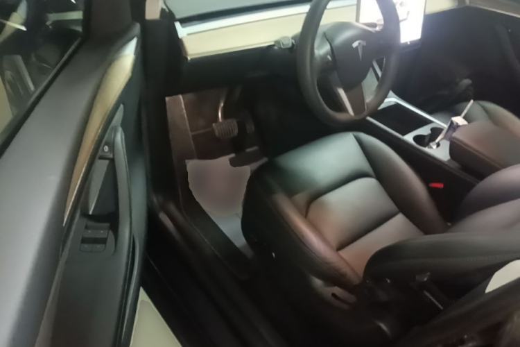 Used Tesla Model Y 2022 Rear-Wheel-Drive Version Driver Seat