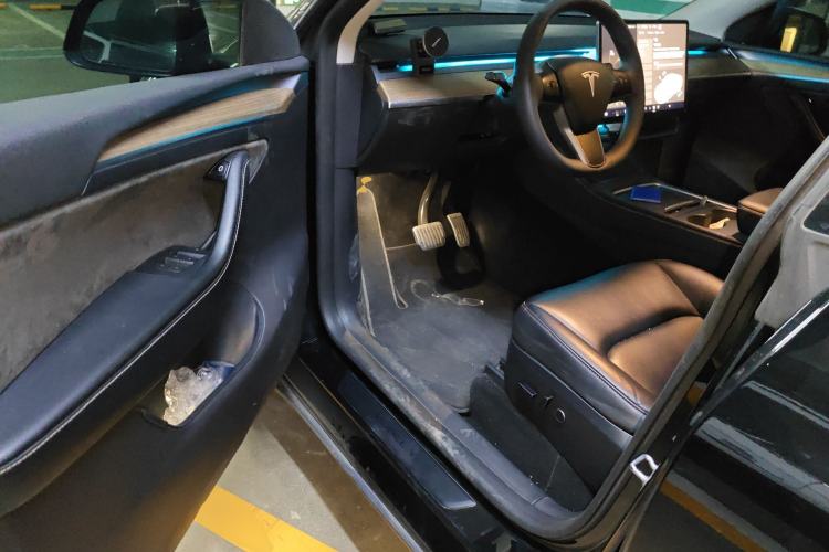 Used Tesla Model Y 2022 Rear-Wheel-Drive Version Driver Seat