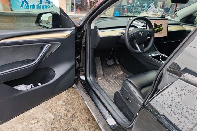Used Tesla Model Y 2022 Revised Version Rear-Wheel Drive Driver Seat