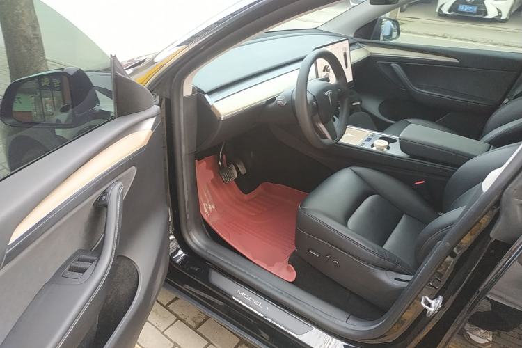 Used Tesla Model Y 2022 Revised Version Rear-Wheel Drive Driver Seat